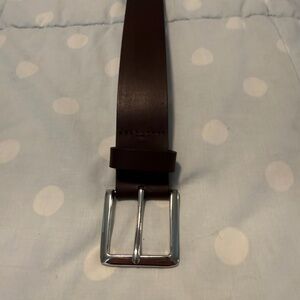 Dark brown GAP leather belt with silver tone buckle, size L